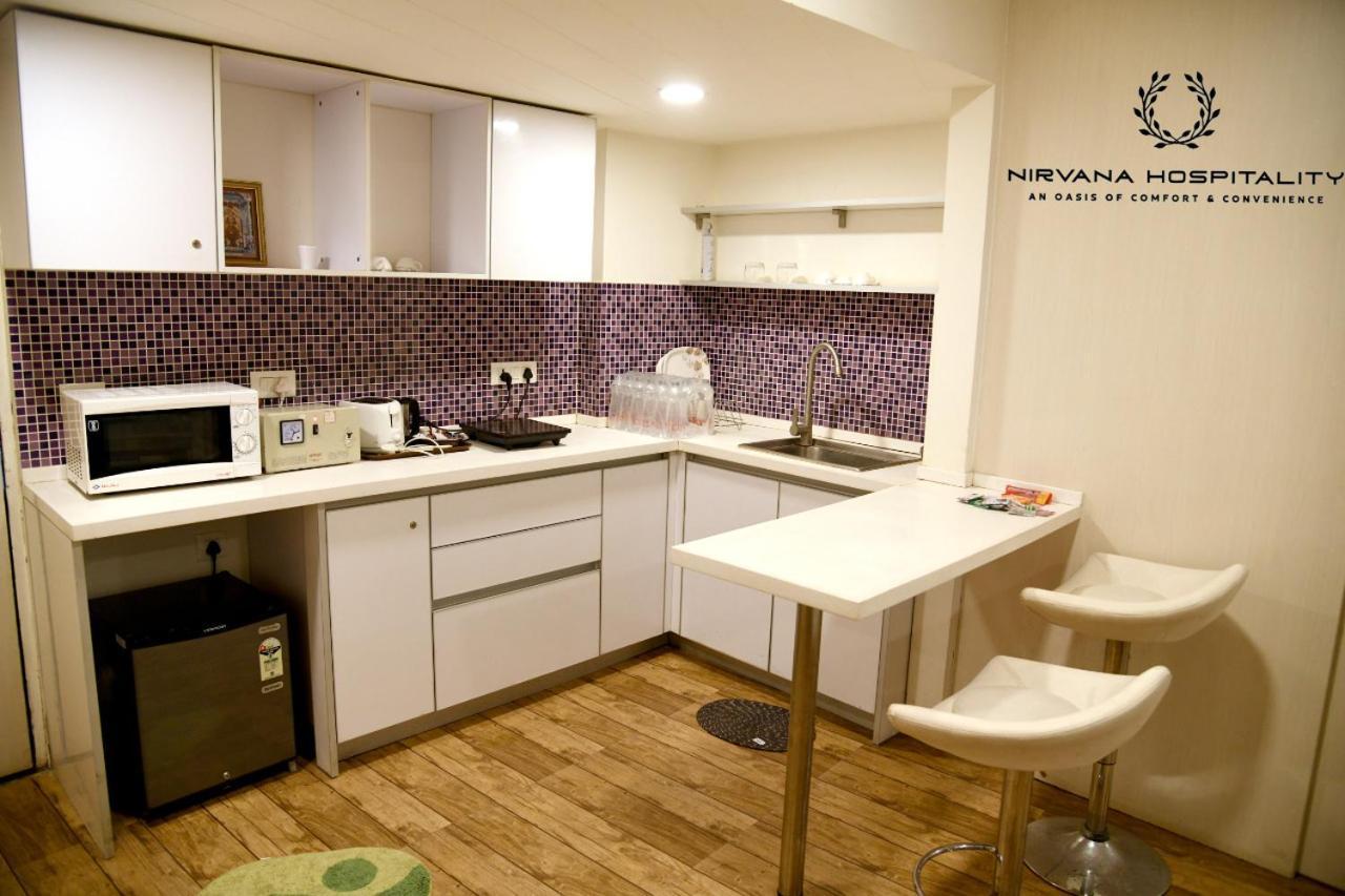 Rajhans Belliza Luxurious Studio Apartment Surat Ngoại thất bức ảnh