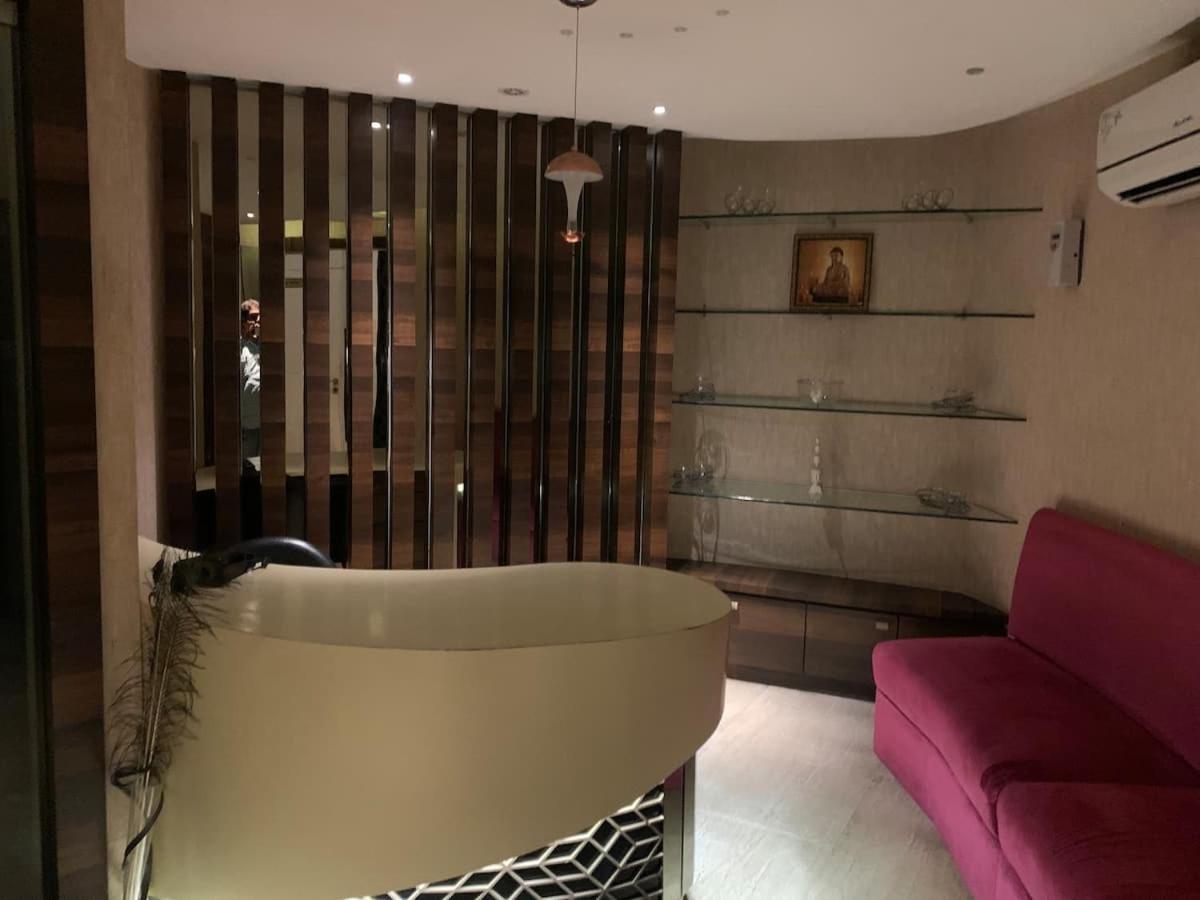 Rajhans Belliza Luxurious Studio Apartment Surat Ngoại thất bức ảnh